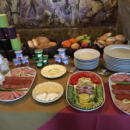 Kastely Fogado Pensión